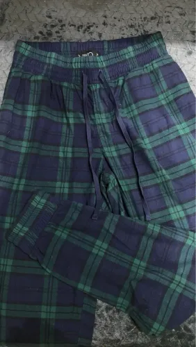 Calça Viko de Flanela Xadrez Listrada Confortável