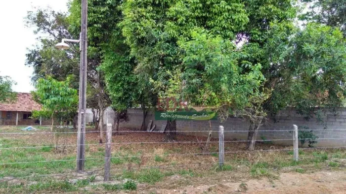 Chácara com 1 dormitório à venda, 1021 m² por R$ 200.000,00 - Barreiro - Taubaté/SP