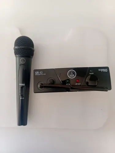 Microfone sem fio AKG original profissional muito novo