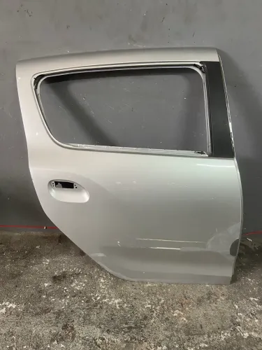 Porta Renault Sandero 2015 2016 2017 Á 2022 Traseira Lado Direito