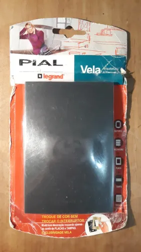 Placa Cega 4x2 Pial Vela Grafite