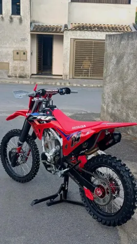 Crf 250 f (Toda preparada e com poucas trilhas)