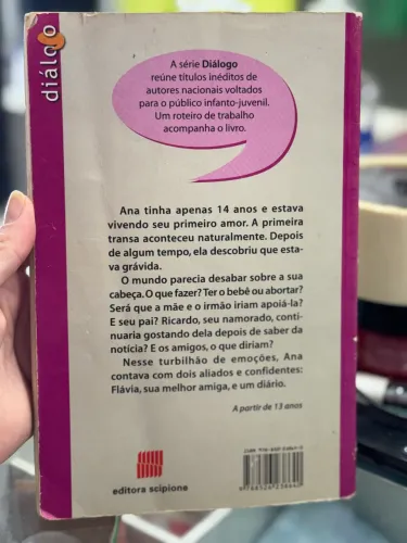 Vendo livro ?Grávida aos 14 anos?