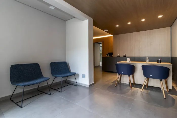 Casa comercial com muitas salas