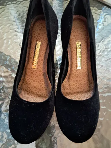Sapato Via Marte de Camurça