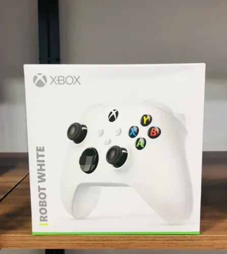 Controle Xbox One/ Series Robot White