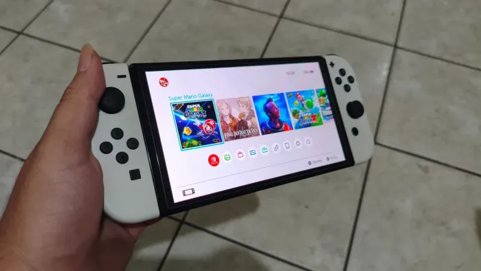 Nintendo Switch OLED desbloqueado 