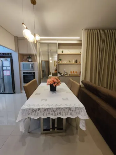 Vende-se uma casa toda reformada com 3/4 no Condomínio Sicília em Cuiabá MT 