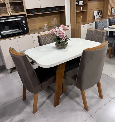 Mosa de jantar Lara com 4 cadeiras 120x80 promoção até durar o estoque 