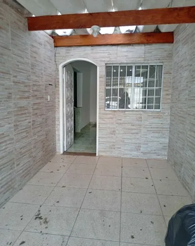 Casa a venda na QNL