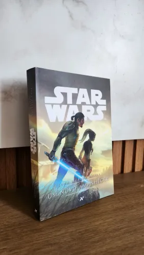 Livro Star Wars: Um Novo Amanhecer. Ótimo estado.