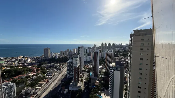 Apt. 4/4 Horto no Edf. Mirat