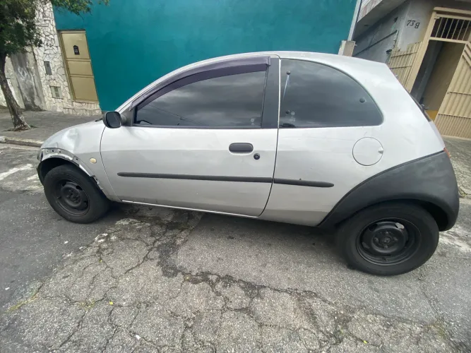 Ford KA GL 1.0i Zetec Rocam 2001