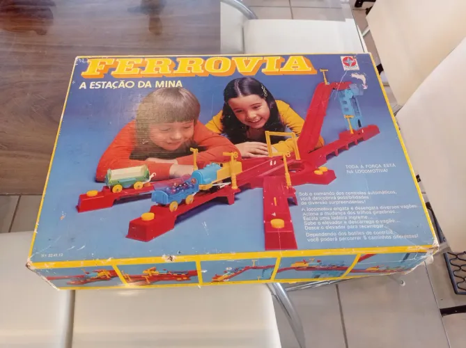 Ferrovia A Estação da Mina - Antigo Brinquedo