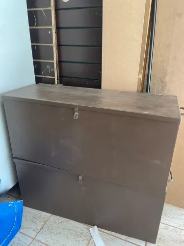 CAIXA / BAÚ METAL R$300,00 CADA 
