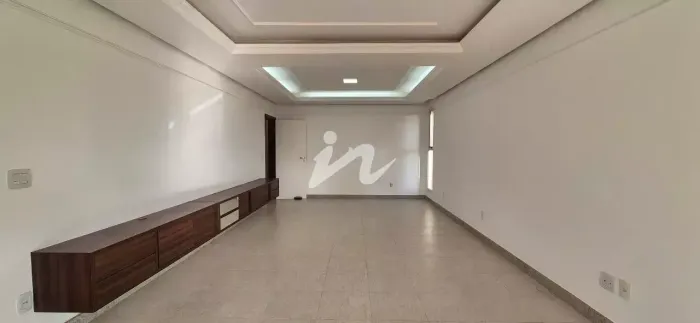 Apartamento para aluguel no Bairro Copacabana (Uberlândia) | 4 quartos (2 suítes) | 3 vaga