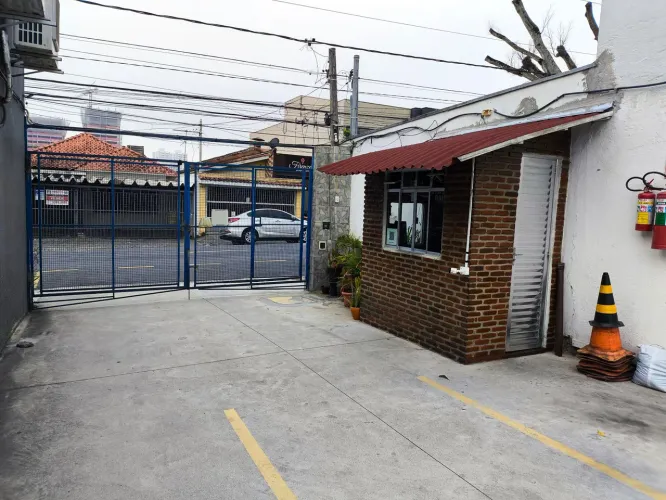 Estacionamento + Casa  São Bernardo 