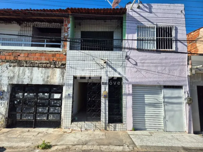 Apartamento com 2 quartos no Bairro Jardim Guanabara em Fortaleza, CE