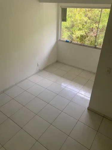 Alugo apartamento no residencial já