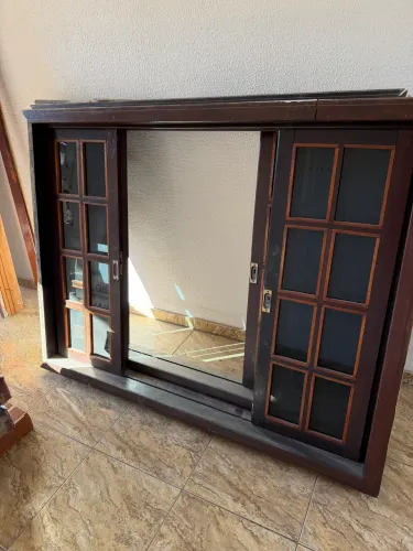Conjunto Porta + 2 Janelas de Madeira Maciça com Batentes