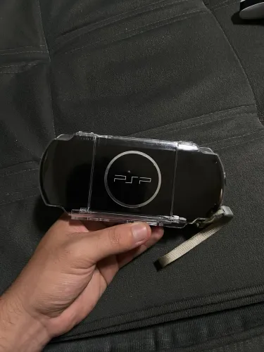 Psp 3001 em ótimo estado funcionando 100%