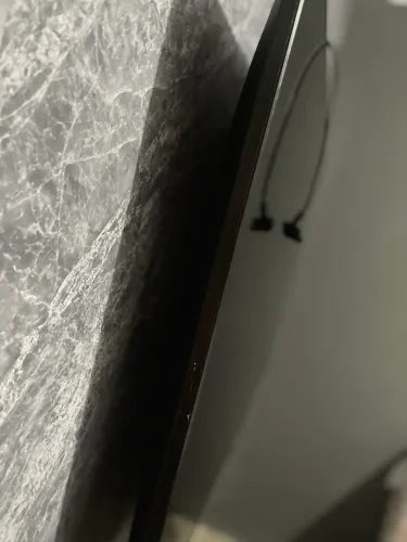 TV 55 polegadas Samsung nova ainda está no plástico do lado não é arranhada 