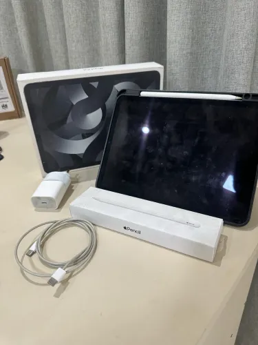 Ipad Air 5 chip M1 64gb