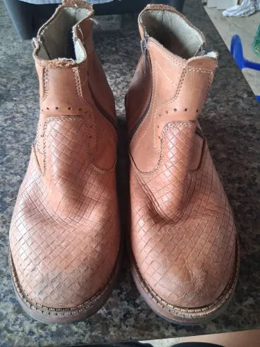 Bota para festejos juninos ou para trabalho
