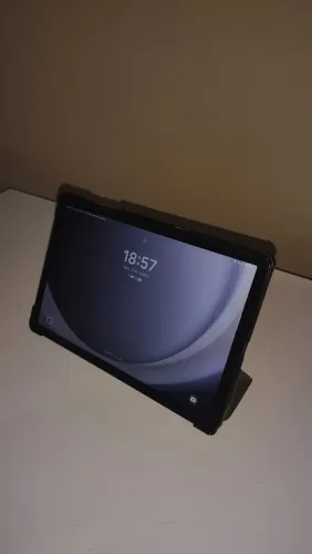 Tablet Samsung Galaxy Tab A9+ 5G (64GB / 4GB RAM)