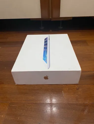 iPad 4ª Geração 16gb - Não Liga - Atenção nas Fotos! - Venda de Peças