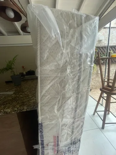 Colchão queen com cama box bipartida