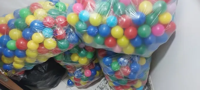 Bolinhas para piscina de bolinhas - 100 no pacote