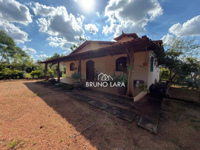 Casa à venda no Bairro Vivendas Santa Mônica - Igarapé/MG