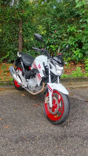 Twister 2022 / 22 - Segundo Dono - Impecável