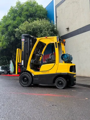 EMPILHADEIRA HYSTER H50FT ANO 2012 ! TRIPLEX REVISADA