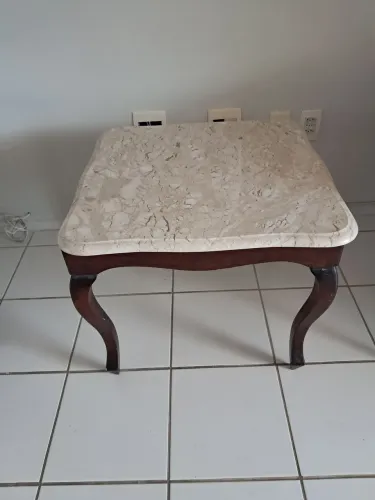 Mesa auxiliar