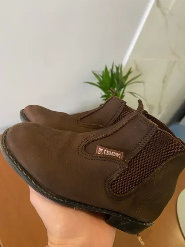 Bota menino