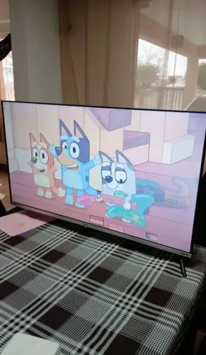 TV Smart Philco 42' leia descrição
