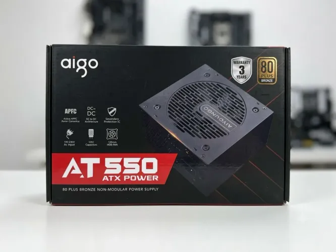 Fonte 550W Plus Bronze Lacrada