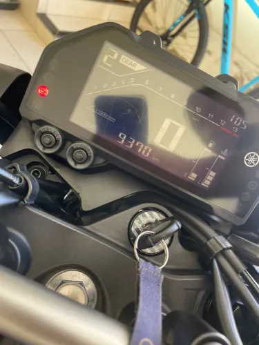 Moto Mt 03