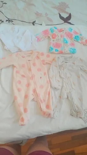 Roupa de bebê menina