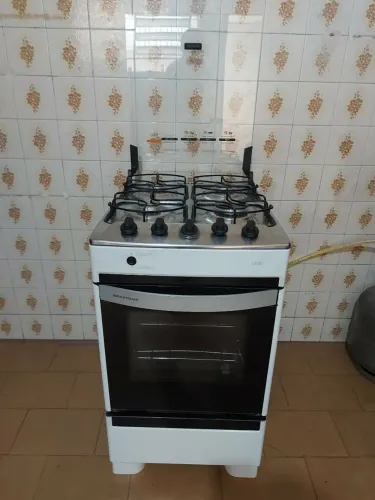 Fogão Brastemp 4 bocas com acendimento automático e luz de forno em Guarulhos-sp