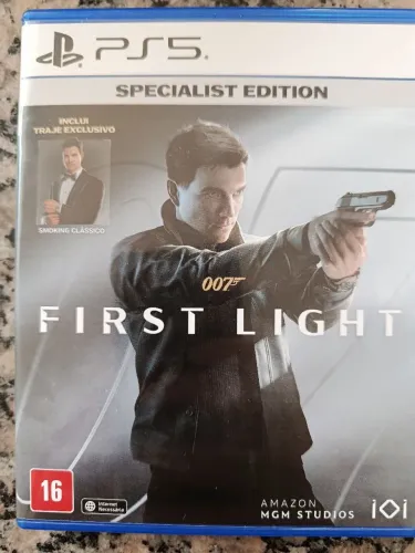 007 First Light PS5 Midia Fisica