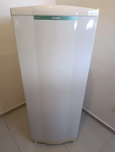 Geladeira Consul 261L (1 porta)