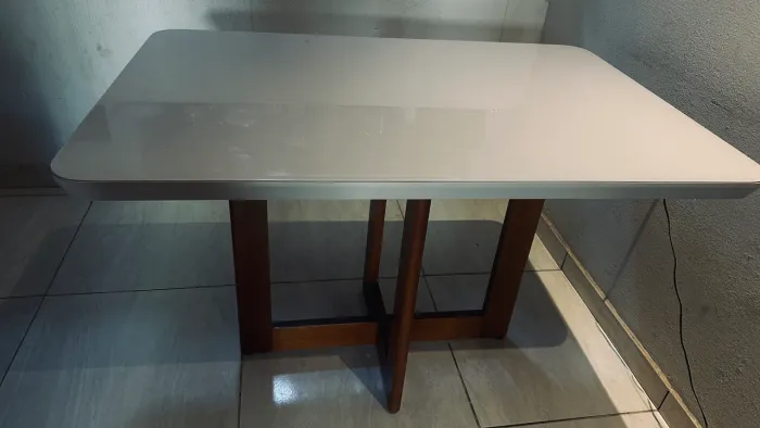 Mesa De Madeira