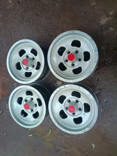 Rodas aro 14, Opala /  Maverick  / alfa Romeu t.i 4.