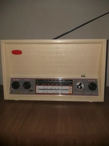 RÁDIO COMPANHEIRO ALVORADA 7FAIXAS E BLUETOOTH