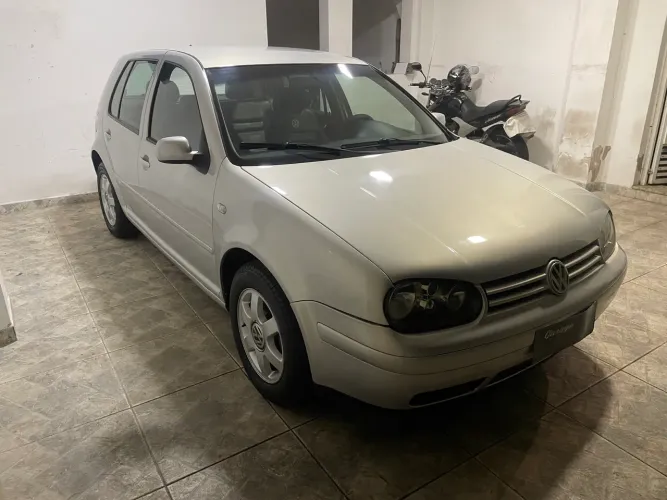 Volkswagen Golf 1.6 MI/ 1.6 MI Gener./black & Silver 2000