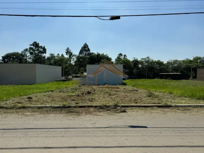 Terreno à venda no Jardim Adonai com 250 m², leve declive, fácil acesso