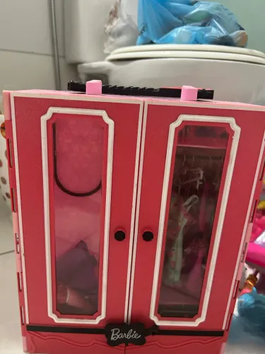 Closet de luxo da Barbie - 2012